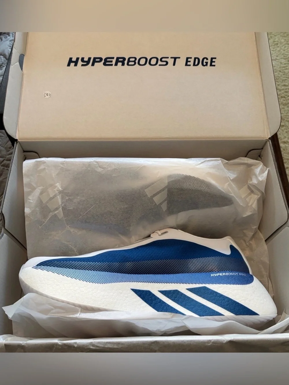 adidas Hyperboost Edge M Running Shoes